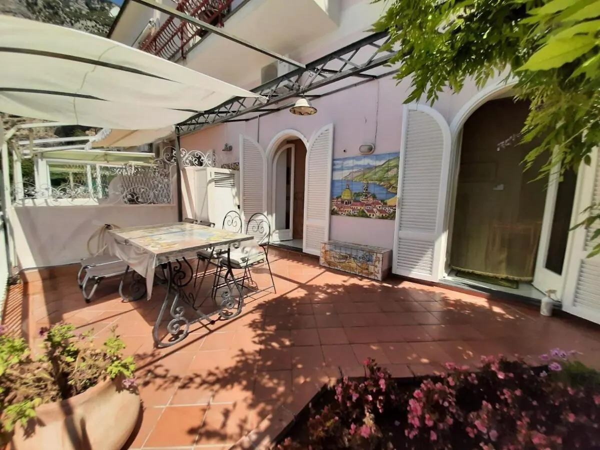 The Caravel Amalfi Apartment